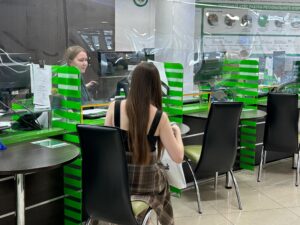 Изменения в графике работы четырех офисов регионального оператора